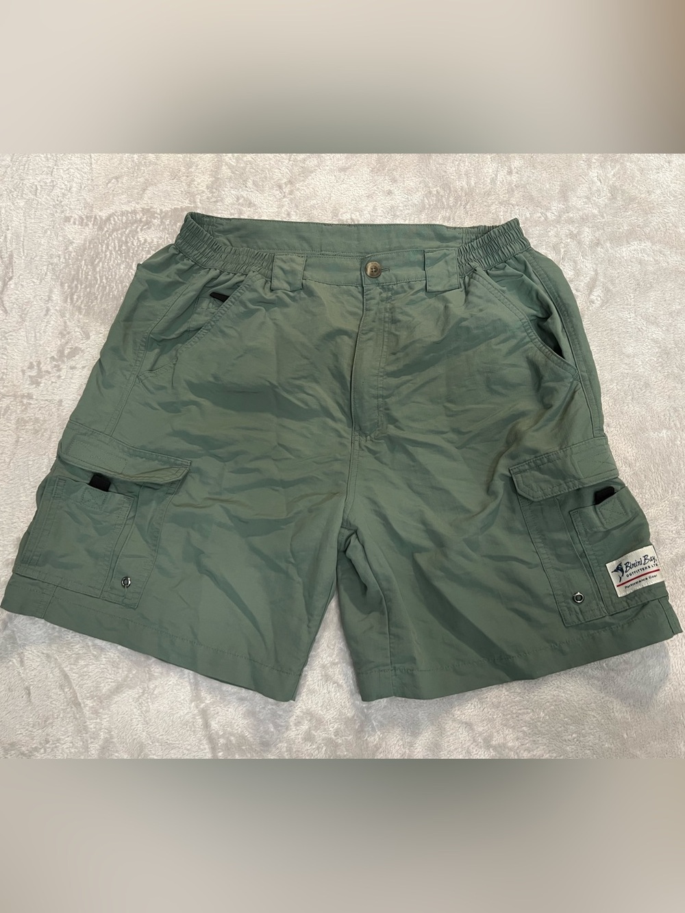 Men's Olive Cargo Shorts with Utility Pockets